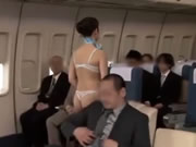 制服下著全裸日本航空空服 2